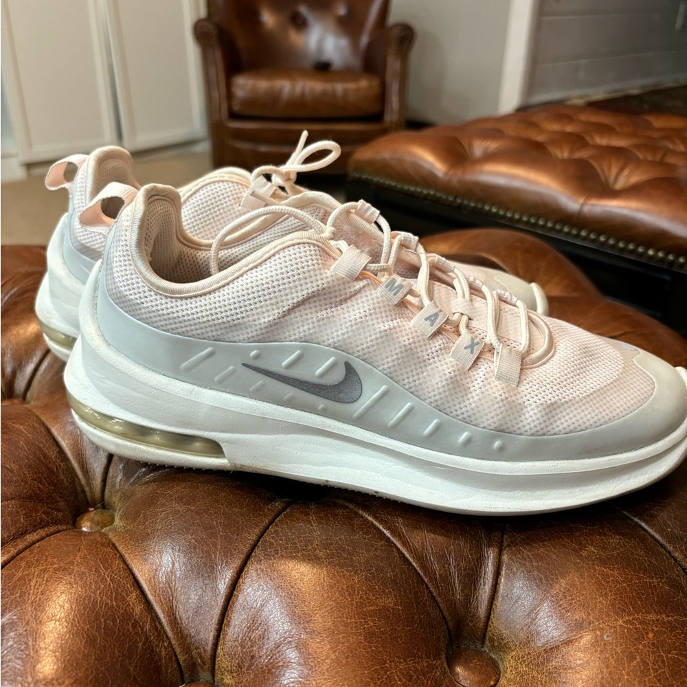 Nike Air Max - size 9, lightly worn, very pretty light pink